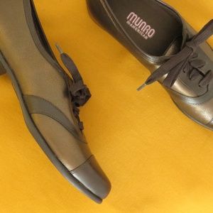 MUNRO AMERICAN "Ascot" Spectator Oxfords